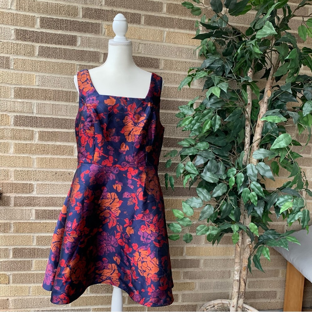 Modcloth Metallic Floral Print Dress Size 18 - Picture 2 of 13